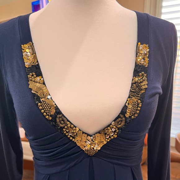 Velvet by Graham & Spencer Navy Beaded V-Neck Empire Waist Midi Dress S NWT USA - Picture 4 of 7